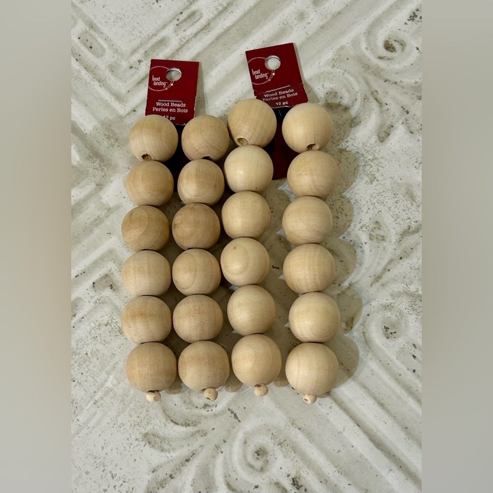 24 Piece Wooden Beads